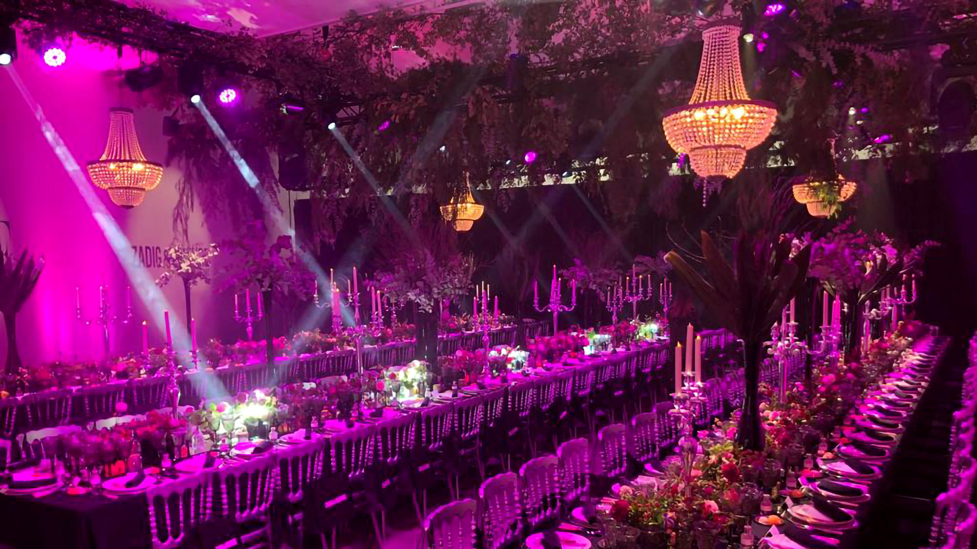 PROLIGHTS illumina gli awards Elle 'Girls Can Do Anything'
