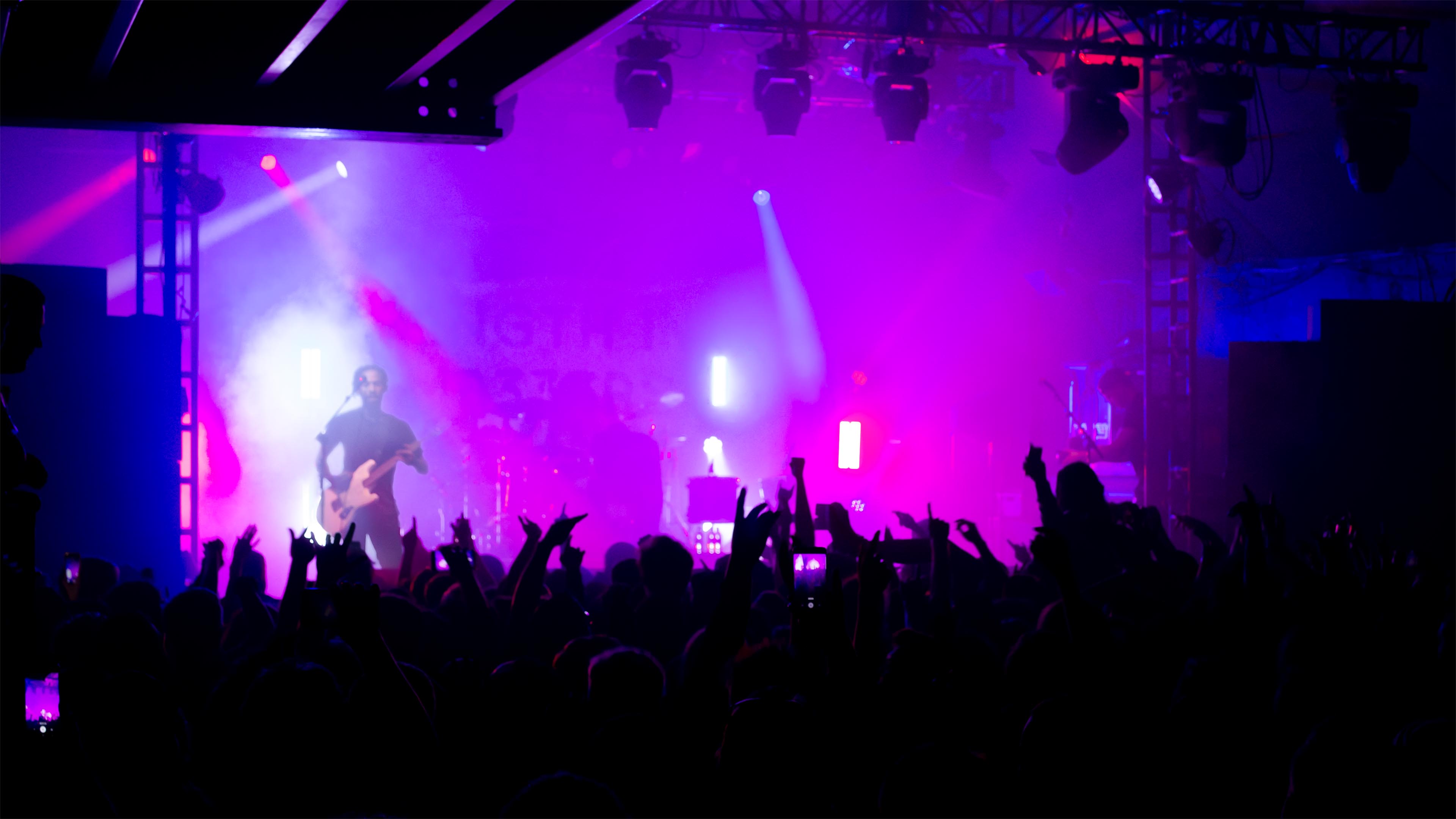 Fever 333 elettrizza Londra