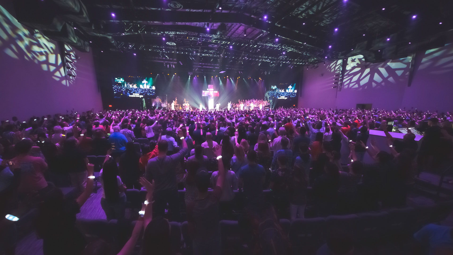 Un impianto stellare PROLIGHTS nella Discovery Church
