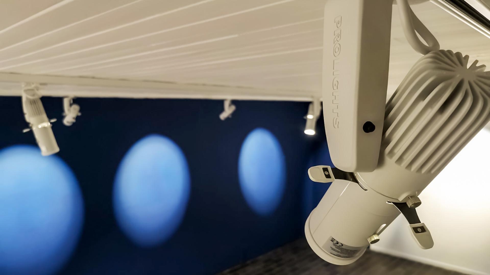 University of Johannesburg takes Prolights track system