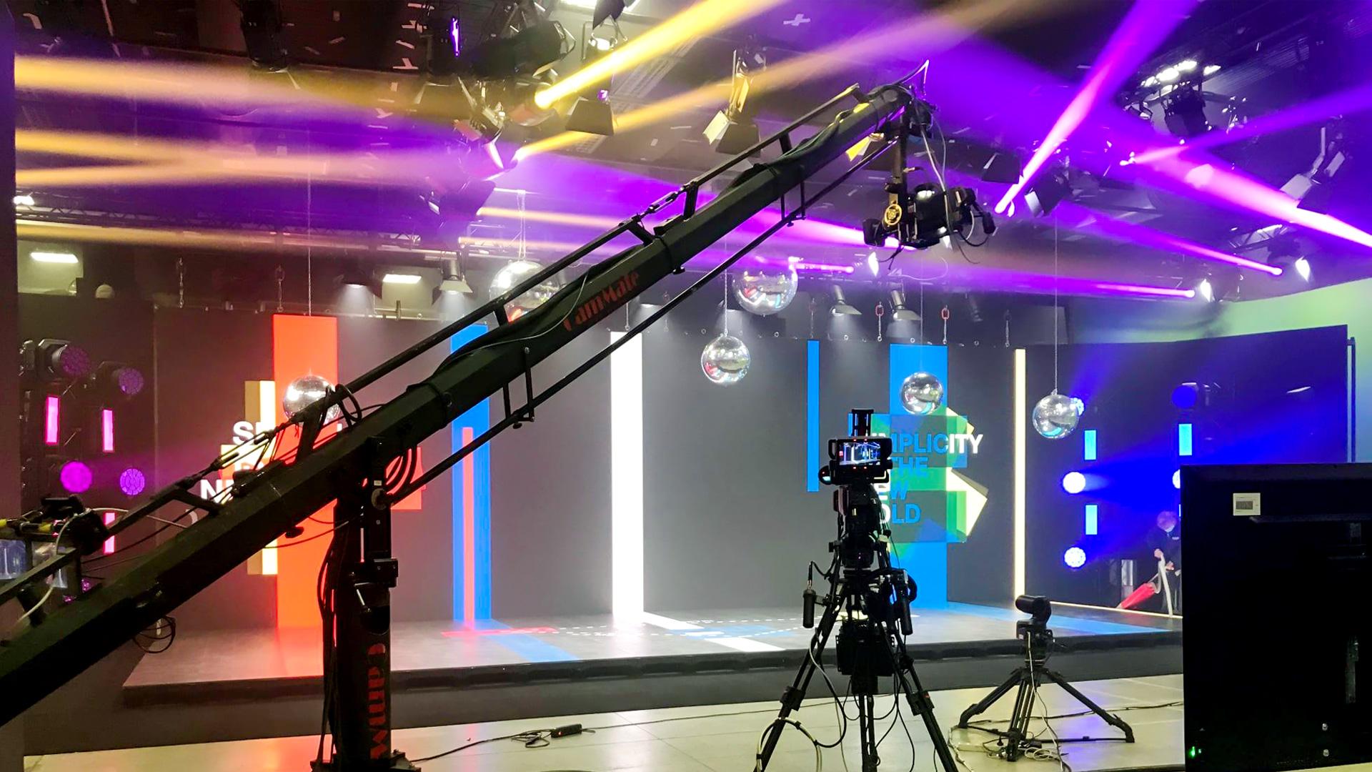 I Milano City Studios installano PROLIGHTS EclFresnel