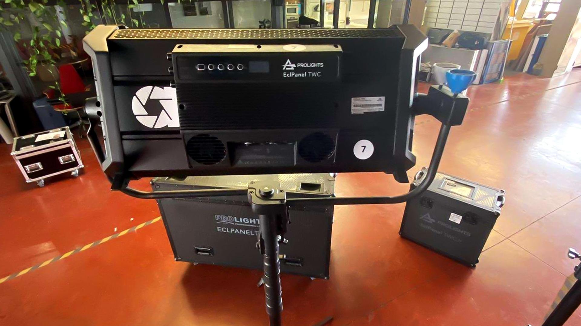 Audiovisuales Canarias (Grupo AVC) sceglie PROLIGHTS EclPanel TWC