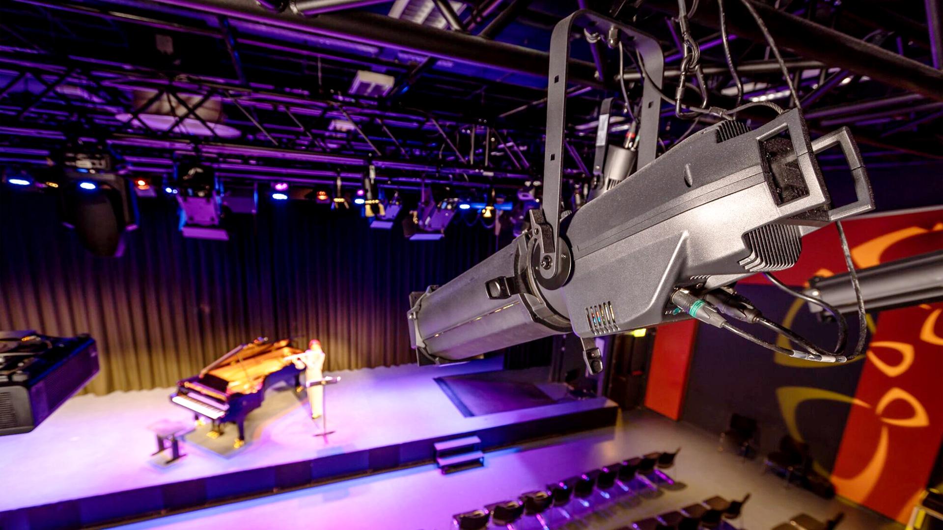 Fontys School of Arts si affida a PROLIGHTS