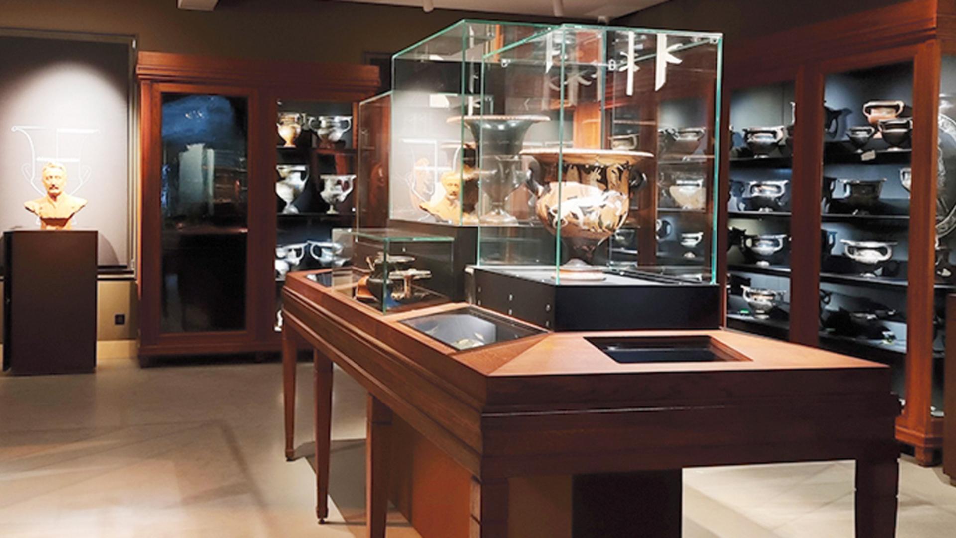 PROLIGHTS EclMiniProfile illumina il museo francese