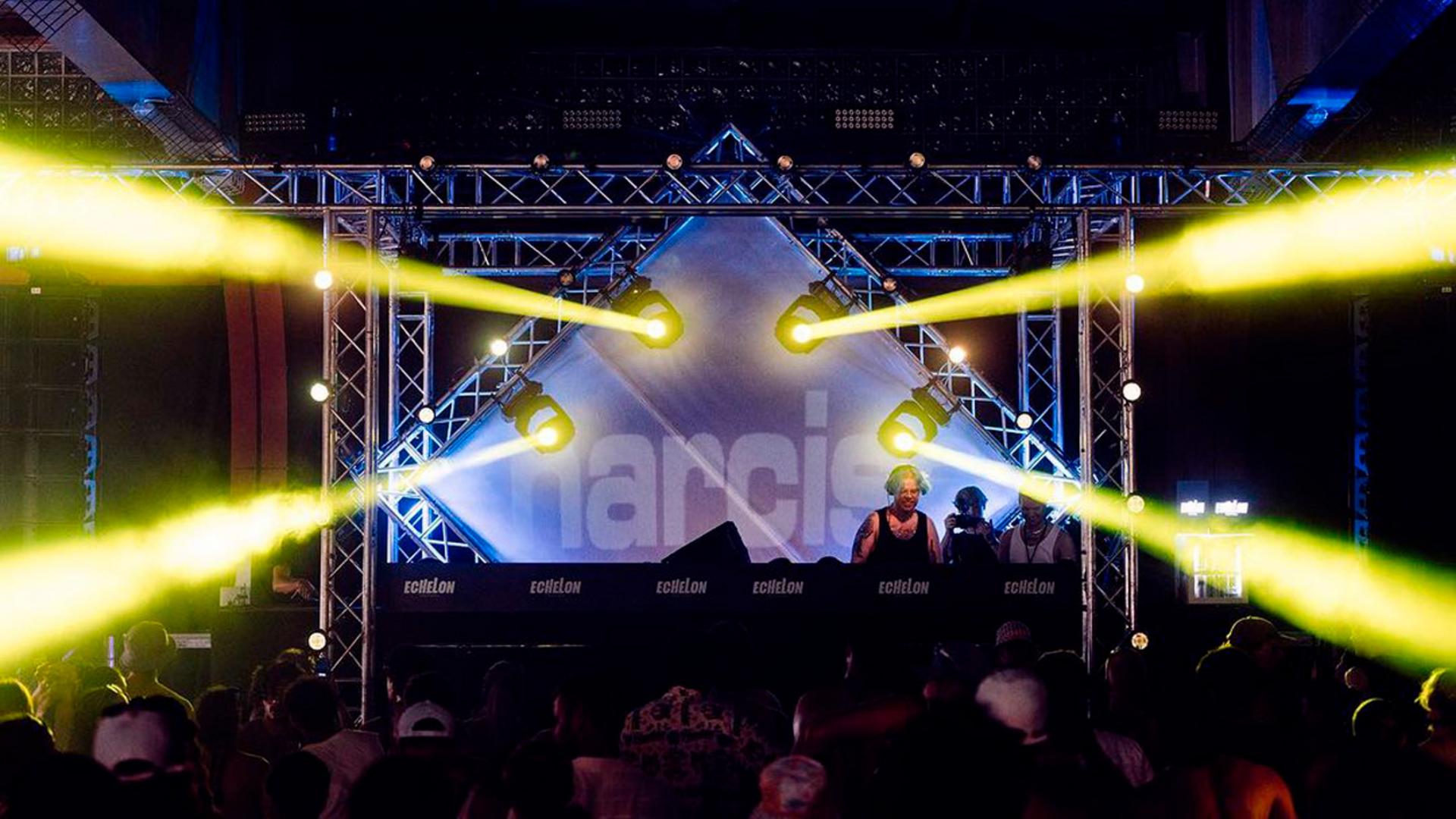 I Prodotti PROLIGHTS Illuminano l'Echelon Festival