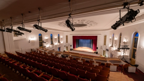 PROLIGHTS lights up the Great Hall of the Historic Town Hall in Košice 
