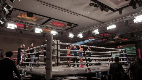 PROLIGHTS lights up the final bouts of No Limit Boxing with EclPanel TWC
