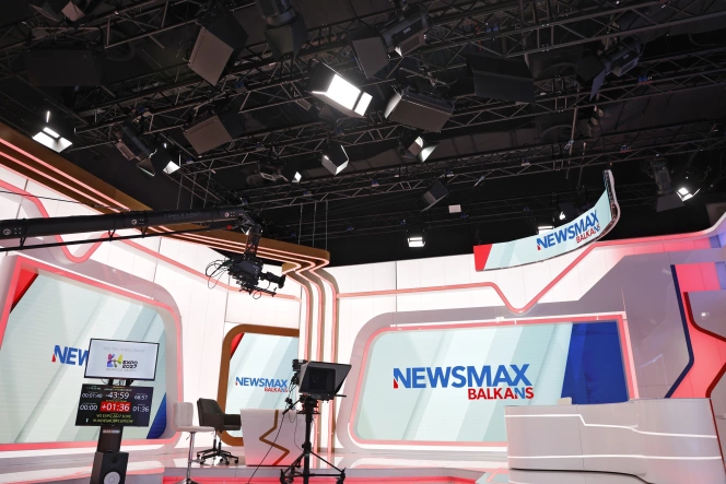 PROLIGHTS Fixtures Illuminate Newsmax Balkans' Belgrade TV Studio