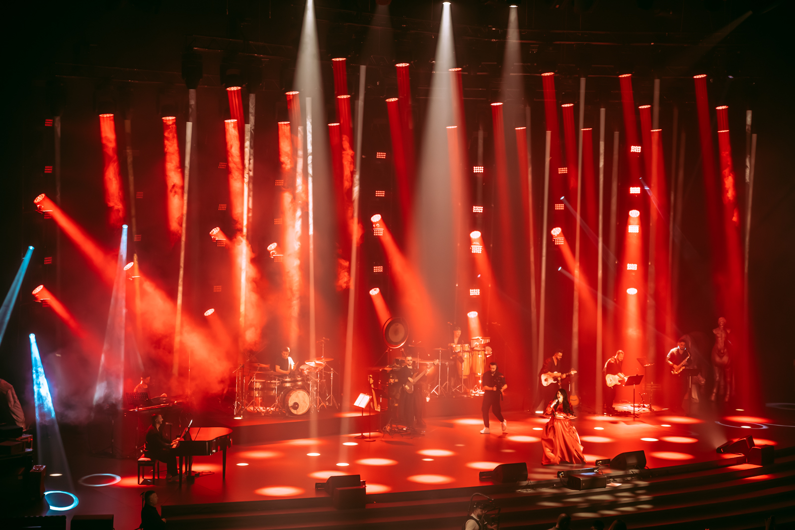 PROLIGHTS illumina il palco di Fifi al Palazzo dei Congressi di Tirana